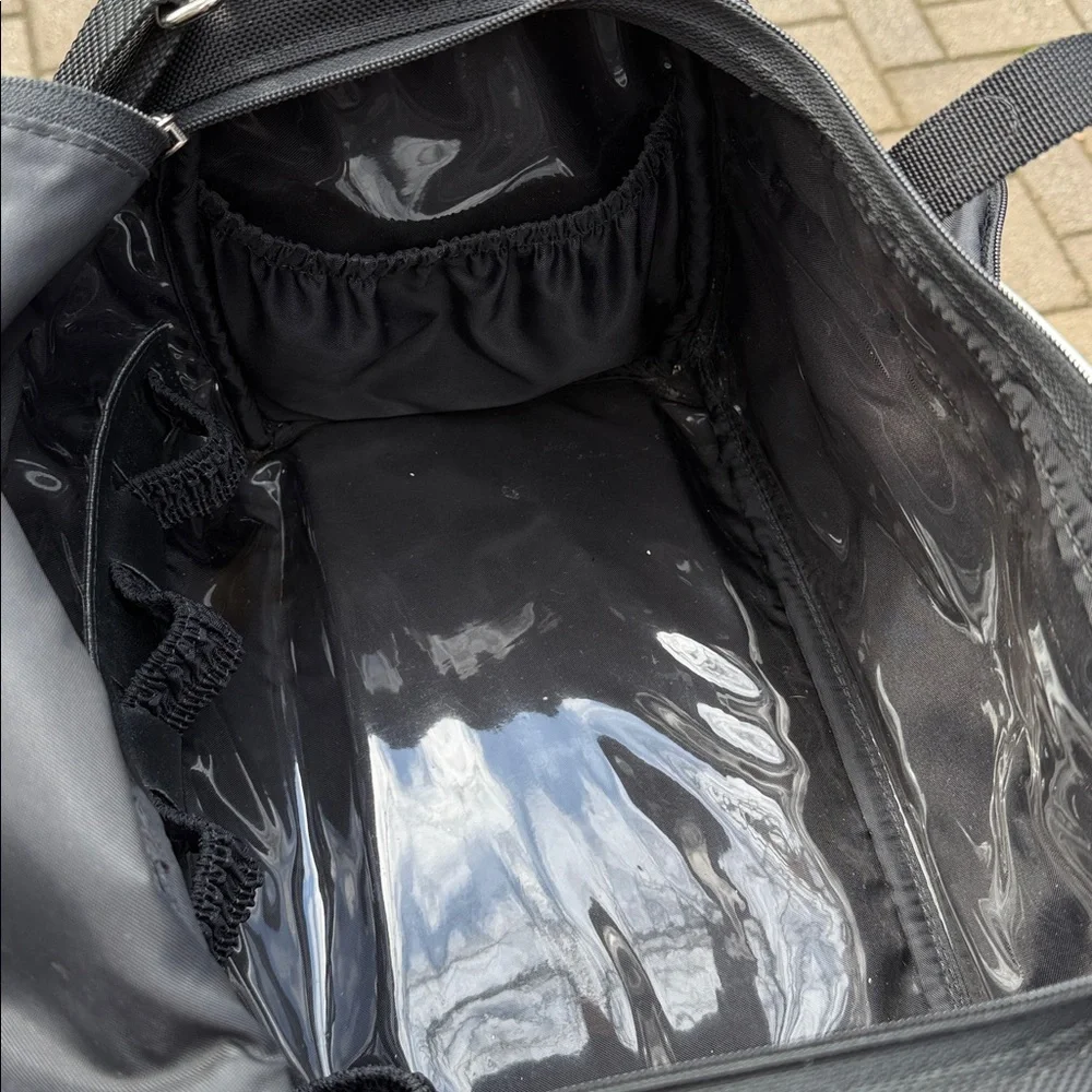 HARTMANN SMALL CARRY ON COSMETIC, TOILETRY BAG BLACK NILON WITH STRAP - Picture 10 of 14